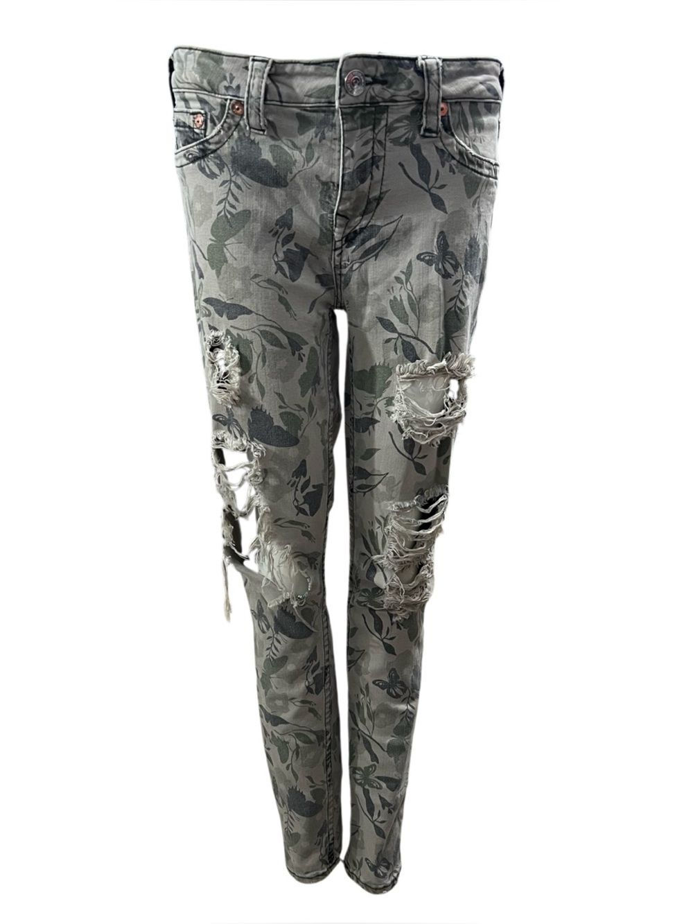 Women’s true religion camo butterfly skinny Distressed jean Inseam 30